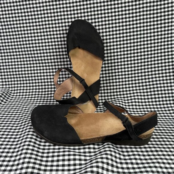 Dansko Rowan Black Brown Nubuck Leather Mary Jane Flat Shoe Womens EU 41 US 10.5 - Picture 1 of 5